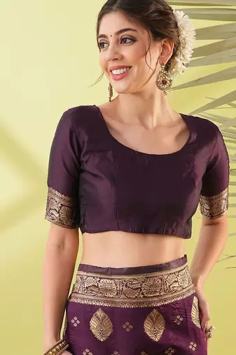 Magenta pure silk woven zari work saree with blouse