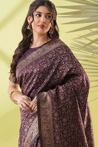 Magenta pure silk woven zari work saree with blouse