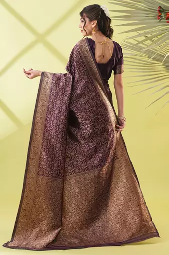 Magenta pure silk woven zari work saree with blouse