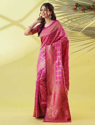 Pink pure silk woven zari work saree with blouse 3