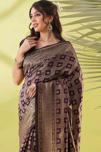 Magenta pure silk woven zari work saree with blouse