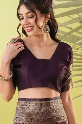 Magenta pure silk woven zari work saree with blouse