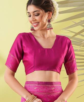 Pink pure silk woven zari work saree with blouse 5