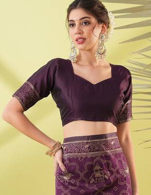 Magenta pure silk woven zari work saree with blouse 5