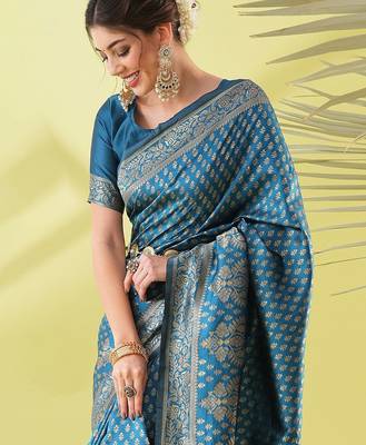 Light blue pure silk woven zari work saree with blouse 2