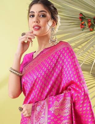 Pink pure silk woven zari work saree with blouse 2