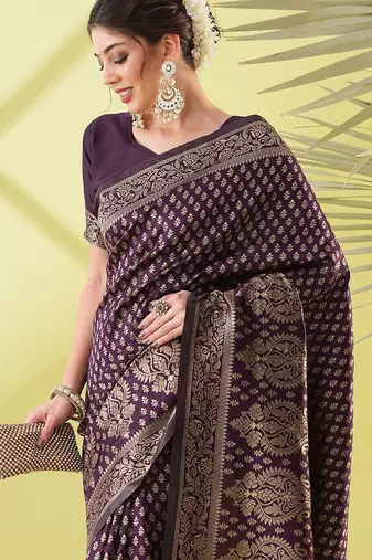 Magenta pure silk woven zari work saree with blouse