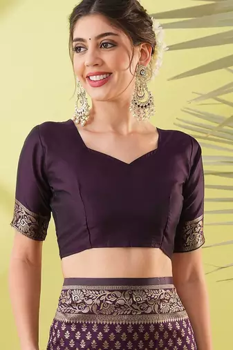 Magenta pure silk woven zari work saree with blouse
