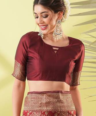 Maroon pure silk woven zari work saree with blouse 5