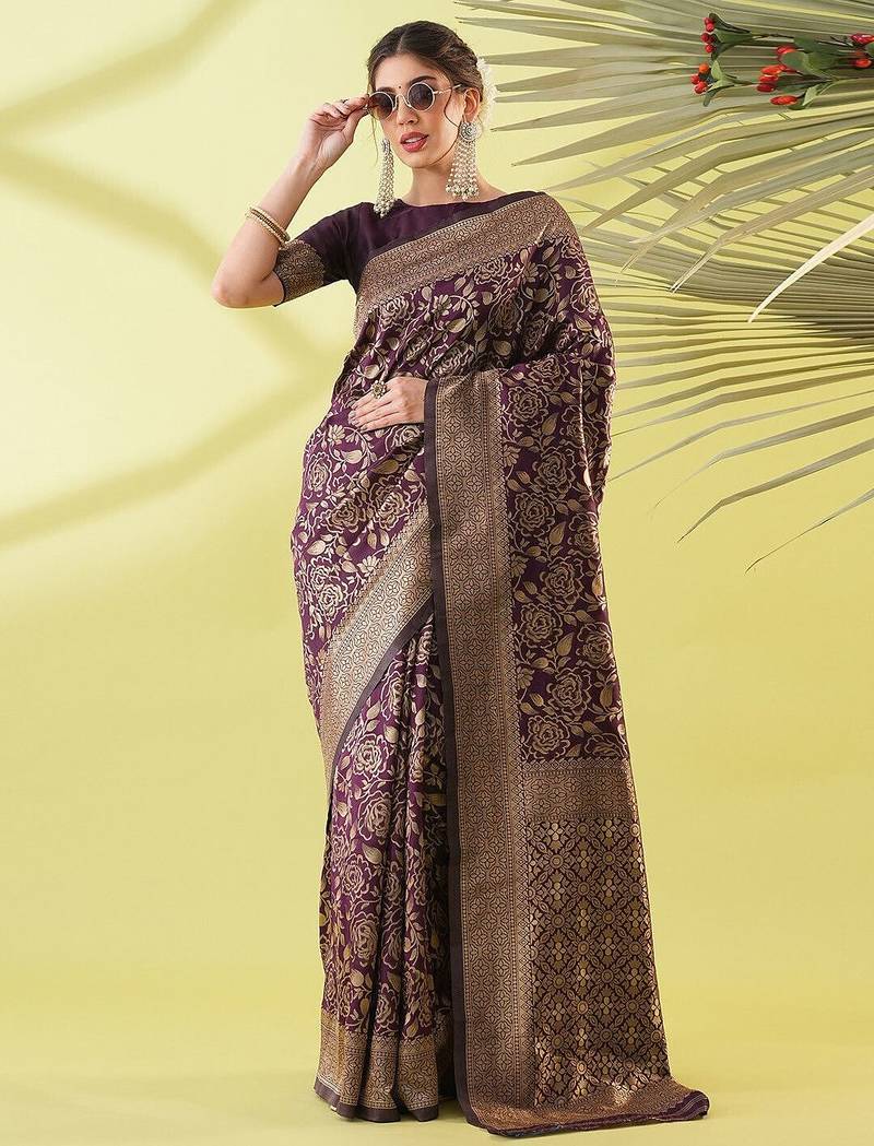 Magenta pure silk woven zari work saree with blouse