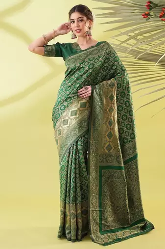 Green pure silk woven zari work saree with blouse