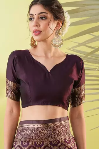 Green pure silk woven zari work saree with blouse