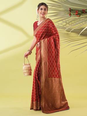 Maroon pure silk woven zari work saree with blouse 3