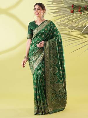 Green pure silk woven zari work saree with blouse 1