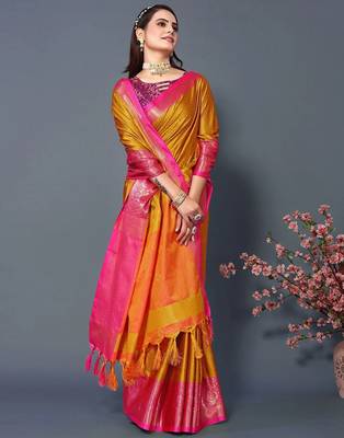 Gold jacquard woven zari work saree with blouse 2