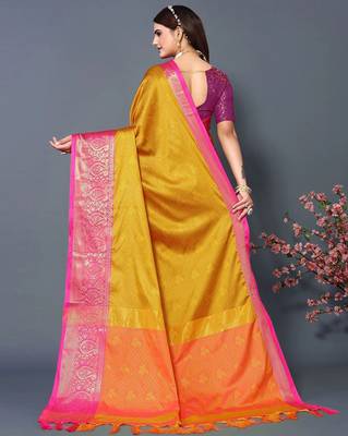 Gold jacquard woven zari work saree with blouse 3