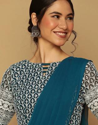 Light blue georgette embroidered zari work saree with blouse 5