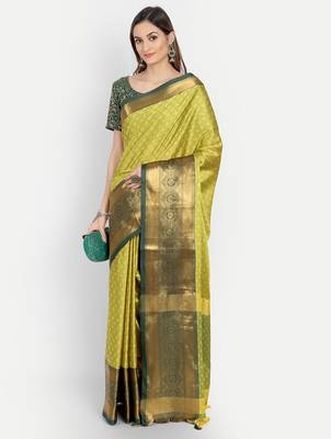 Yellow jacquard woven zari work saree with blouse 3