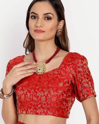 Pink jacquard woven zari work saree with blouse 4