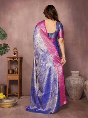 Blue silk blend woven zari work saree with blouse 3