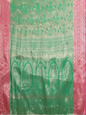 Green silk blend woven zari work saree with blouse 5