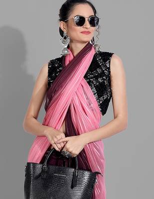 Pink georgette woven zari work saree with blouse 2