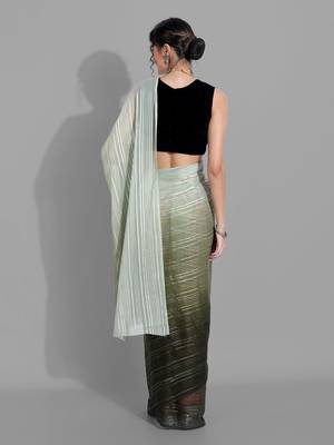 Dark green georgette woven zari work saree with blouse 5