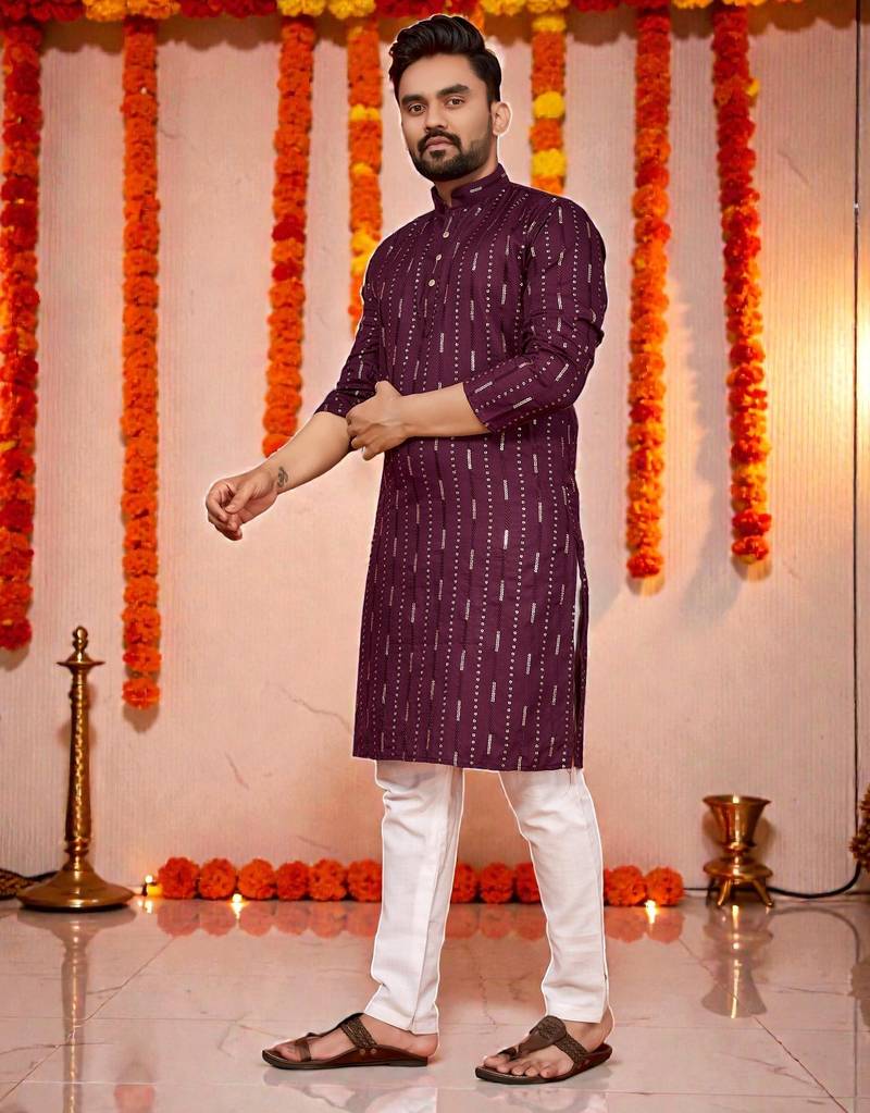 Purple embroidery men's cotton blend kurta 