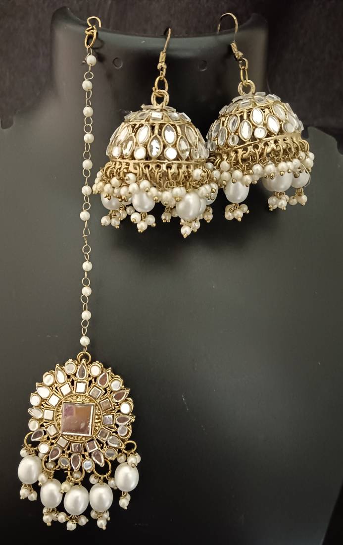 White pearls mirror earrings tikka set