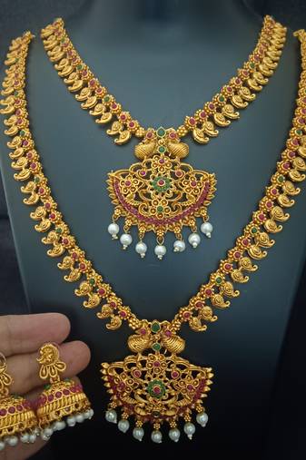 Matt finish pink green south indian bridal jewellery set
