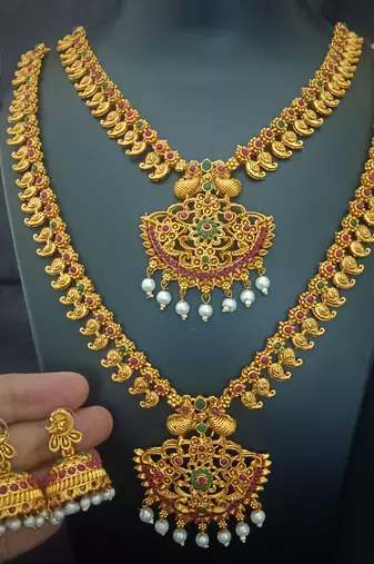 Matt finish pink green south indian bridal jewellery set