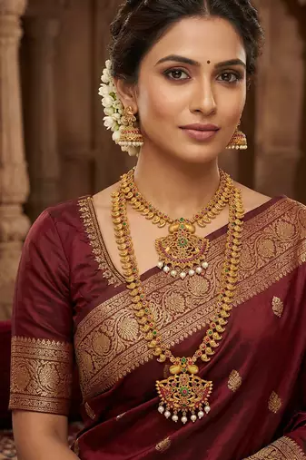 Matt finish pink green south indian bridal jewellery set