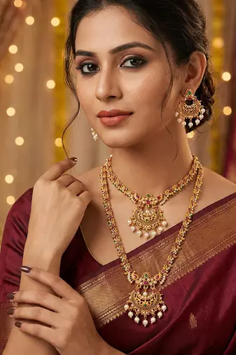 Matt finish pink green elegant south indian bridal jewellery set