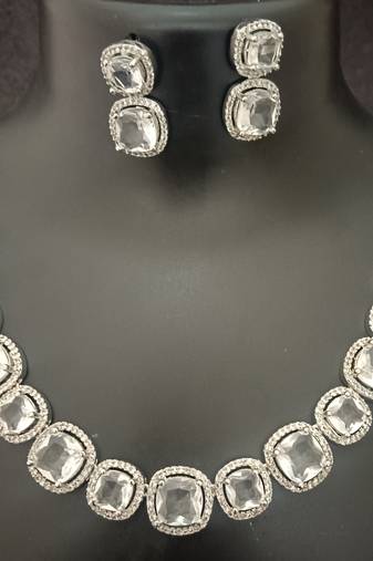 White cz square shape jewellery set