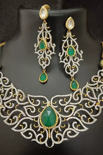 Cz emerald white vilandi kundan exclusive jewellery set