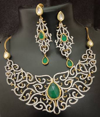 Cz emerald white vilandi kundan exclusive jewellery set 2