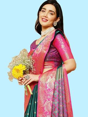 Green jacquard  zari work saree with blouse 5