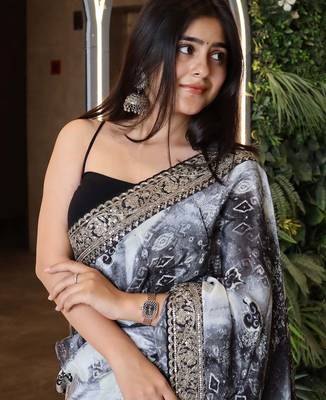 grey printed georgette saree with blouse 2