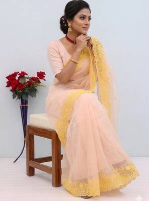 peach emboidered cut work organza saree with blouse 2