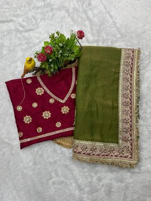 Mehendi embroidered mocha silk bollywood saree with blouse 2