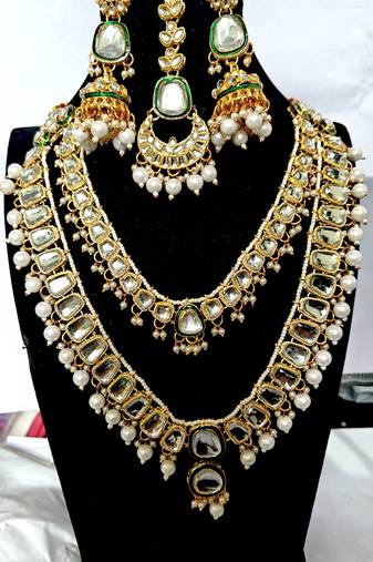 Kundan necklace set
