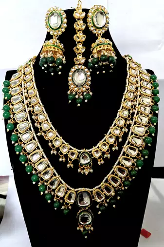 Kundan necklace set