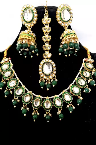 Kundan necklace set