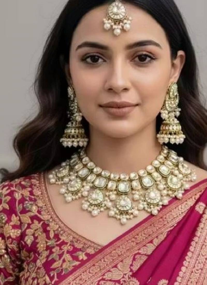 Traditional kundan necklace set for bridal