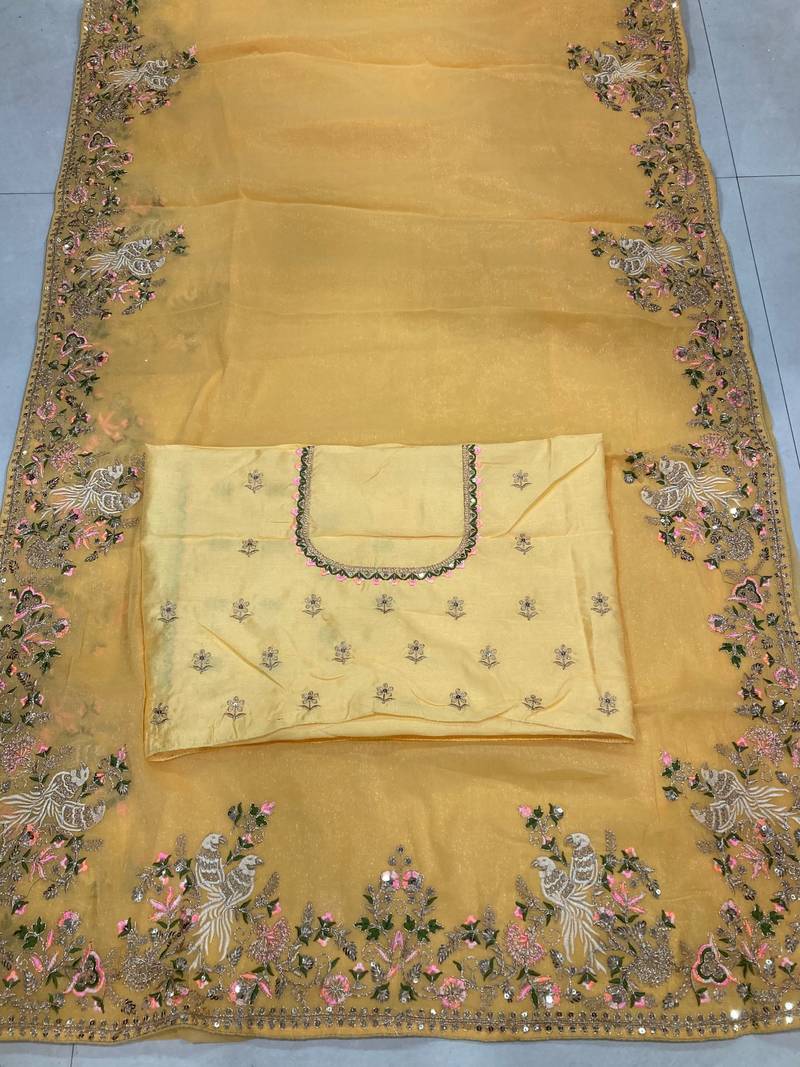 New womens stylish  special soft nxc moss chiffon saree