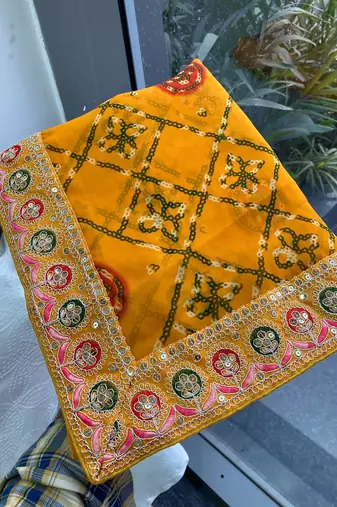 Womens simply wedding wear georgette saree