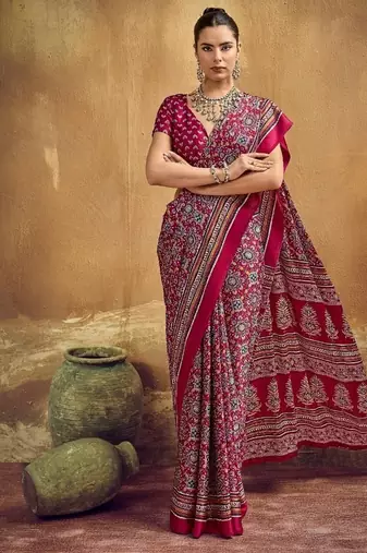 Elegant modal satin print saree with blouse 