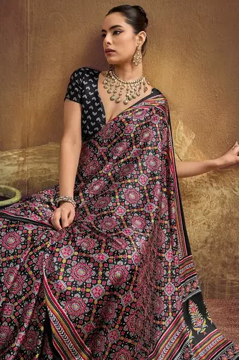 Elegant modal satin print saree with blouse