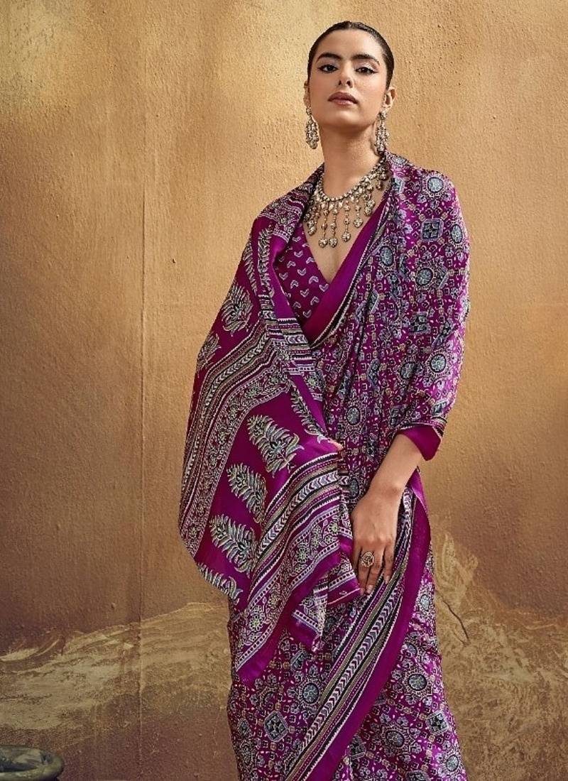 Elegant modal satin print saree with blouse 