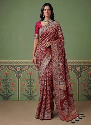 Rani Pink Color Gold Zari Weaving Pashmina Silk Saree 4